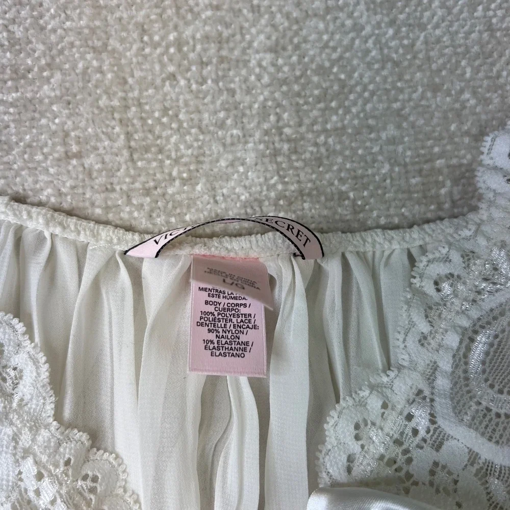 Victoria's Secret White Lace Babydoll Lingerie Chemise Bow Accent Size Large